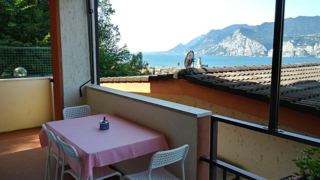 Apartament Luna Wifi Free - Malcesine Zewnętrze zdjęcie