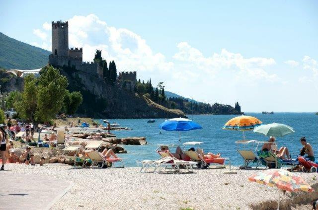 Apartament Luna Wifi Free - Malcesine Zewnętrze zdjęcie