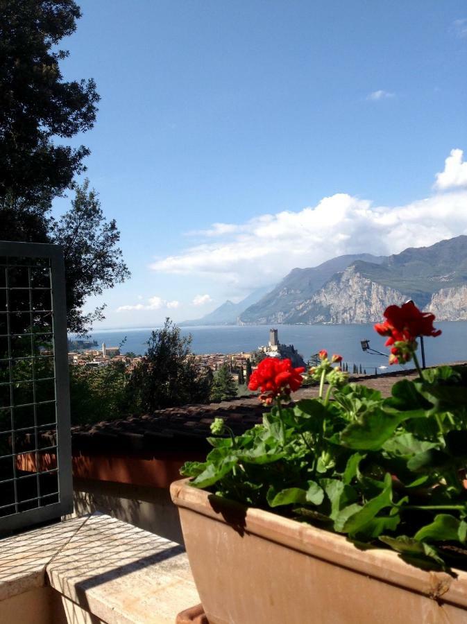 Apartament Luna Wifi Free - Malcesine Zewnętrze zdjęcie